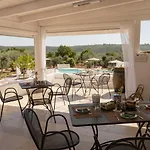 Petranima Wellness In Trulli Couette-café