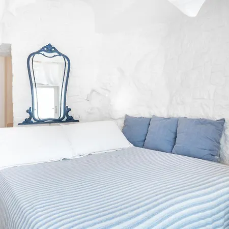 Petranima Wellness In Trulli Bed & Breakfast Ostuni