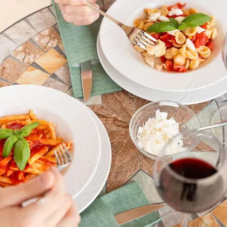 Petranima Wellness In Trulli Bed & Breakfast Ostuni