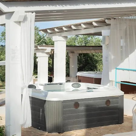Frühstückspension Petranima Wellness In Trulli Ostuni