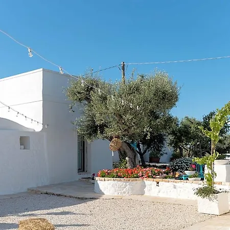 Frühstückspension Petranima Wellness In Trulli 4*