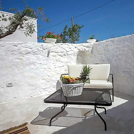 Bed & Breakfast Petranima Wellness In Trulli Ostuni