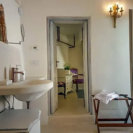 Bed & Breakfast Petranima Wellness In Trulli