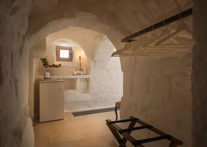 Petranima Wellness In Trulli Alojamento de Acomodação e Pequeno-almoço 4*